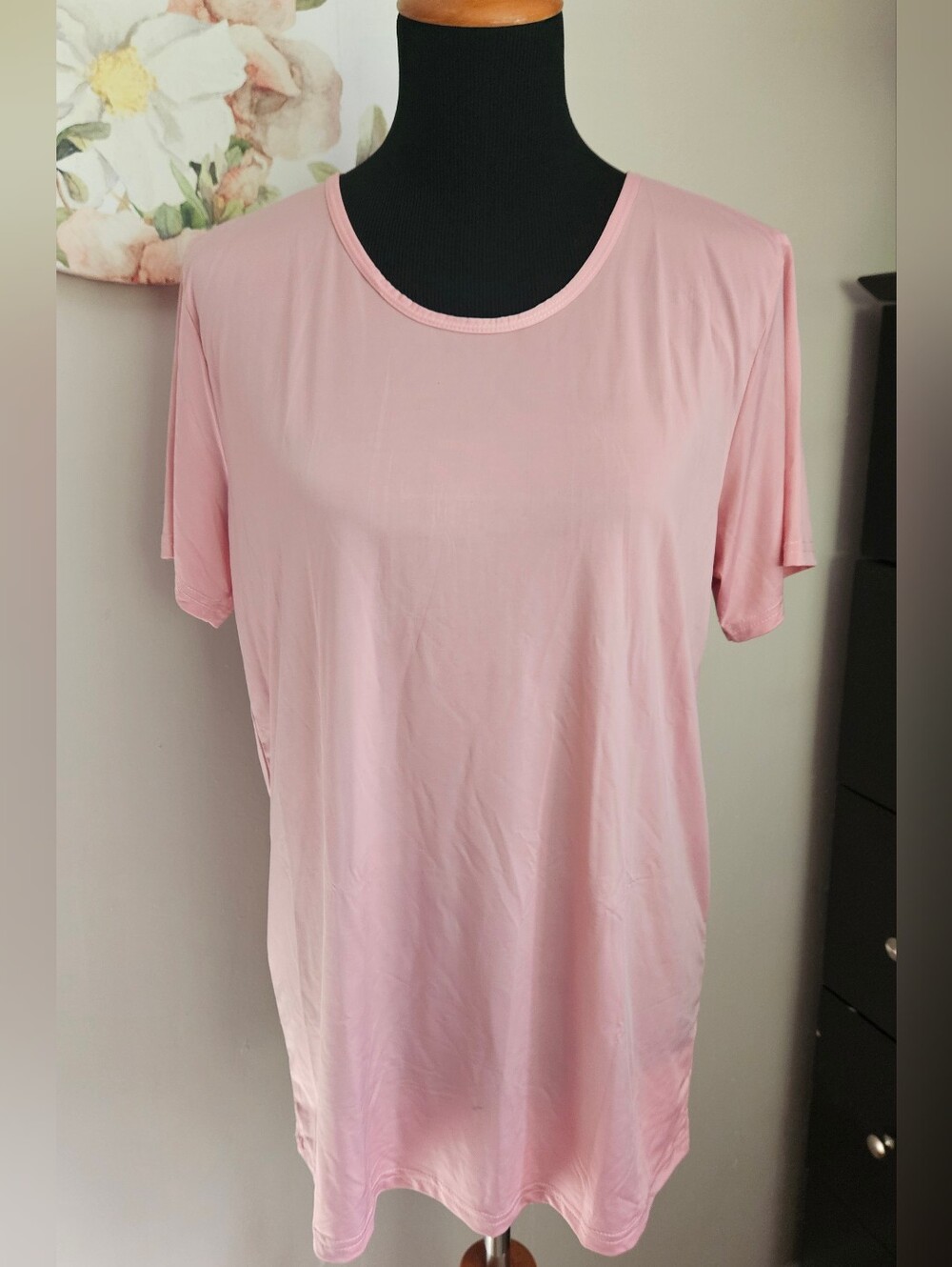 Women's Classic Crew Neck Short Sleeve Top - Light Pink XL